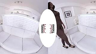 virtual taboo story of getting wet in fishnets