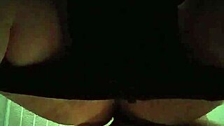 Husband fucks his chubby wife until cum fills her pussy.