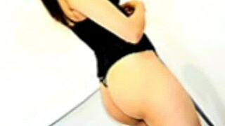 Steamy massage leads to a sensual handjob