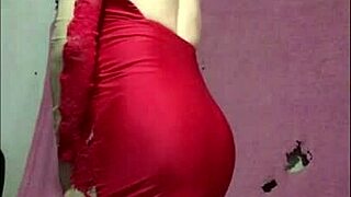 Usa Twink Crossdresses In Lingerie For Gay Encounter