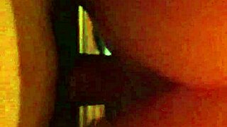 ट्रिम्ड चूत रेडी फॉर मजा मूव्स 😊