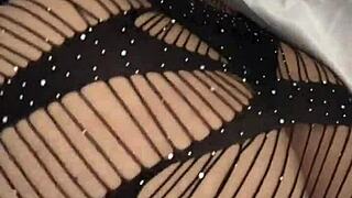 La Esposa De Mi Hermano Me Visito Hoy Tiene Un Enorme Culo