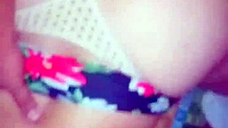 i'm so horny watching this mature milf masturbate her wet pussy