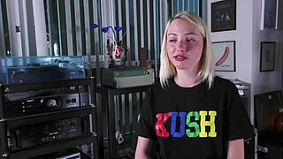 Is this cute teen whore pregnant after a huge creampie from her older sugar daddy? 😱