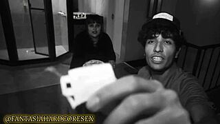 Juego De Cartas Picantes Con Mi Mejor Amiga Se Sale De Control Y La Pongo A Mamar Mi Verga