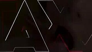 Does Sarah Blue squirt hard?