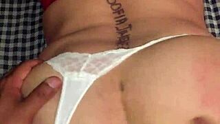 abriendo esas NALGOTAS RICAS de mi mujer in sexy lingerie over the bed