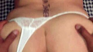 abriendo esas NALGOTAS RICAS de mi mujer in sexy lingerie over the bed