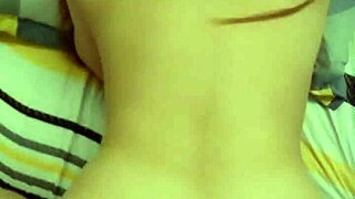 amateur the bitch be fucking doggystyle and spanking hard she like it 😈