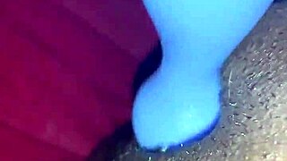 Milf masturbates for me