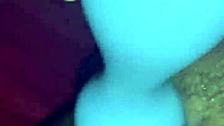 Milf masturbates for me