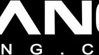 Watch Alyssa Cole's ass jiggle in doggystyle fucking