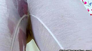 Older Woman Brings Fun in Solo Play Part 424 😍