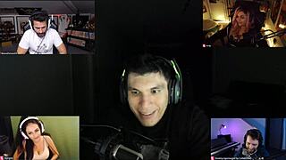 joycgee and fancy webcam show together