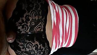 सेक्सी एमेच्योर मोरेना नलगोना अपनी मोटी गांड दिखा रही