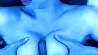 Panolin avatar-tytön monsterikyrvällä