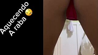 balada pumb de vestidinho curtinho arrastei um boy pro carro e transamos gostoso