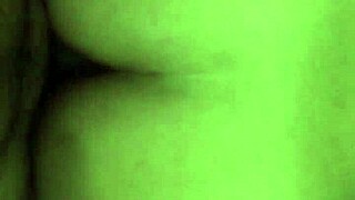 Peruvian Babe Feels Intense Pleasure