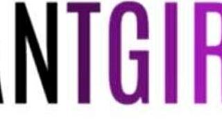 Asiantgirl Susie Buharlı Solo Doruk Yaratıyor, Çorapları ve Büyük Memeleri Sıcak Mastürbasyonda Parlıyor