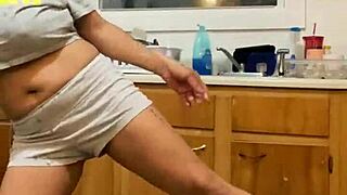 Anna Maria Teases While Doing Dishes and Dancing Part II