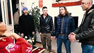 fucking venezuelan in the kitchen with deepthroat