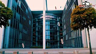 deutsche tattoo schlampe mit dicken titten abgeschleppt für public blind date casting auf der straße