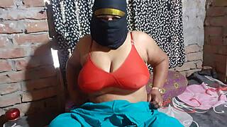 Hey, that stepmom is way too sexy, right?