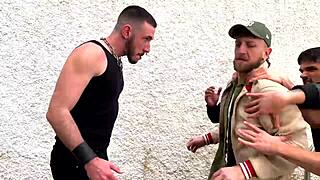 i'm in gamberros del barrio, takin big coks barebak