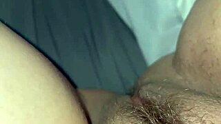 I love teasing big dicks with my trimmed pussy 😏