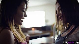 Horny Lesbian Elexis Monroe Seduces Teen Niece Adria Rae for Pussy Licking