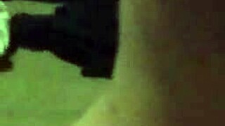 अनहोली को एमेच्योर ने इंटेंस सेशन्स में चोदा खेला