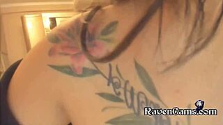 cute exotic asian girl shines in homemade clip