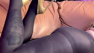 Masturbation session in tight black pantyhose