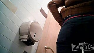 man, this girl’s vagina so big n fleshy like a mare!