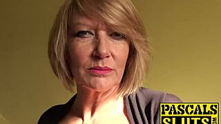 Mature Lady Amy Seduces with Hot Curves