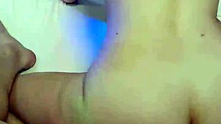 Amanda Bee Hd 2Anal - Mi Padrastro Estimula Mi Delicioso Trasero Rosado