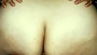 fat girl hangs out with best friend's boyfriend