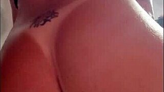 ruiva rabuda sits on console, spreads wet shaved pussy, cums hard - full on red