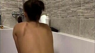 ki-sim casually sticks a huge dick in his ass