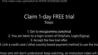 Miss Jasmin Toys with Dildo in Leggings