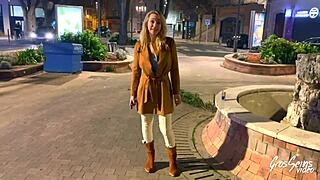 Elisa, 26, Feels Thrilled Discovering Lesbian Sex with Girls