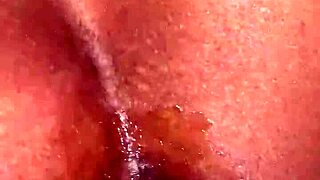 We wonder can this sexy stripper do those moves with my dick in her ass 😏