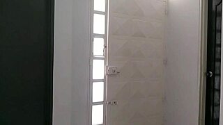 I'm so lonely, I need someone to lick me, I don't care who, I'll seduce the plumber to screw me!