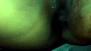 Hey, guess who's sneaking around cheating on her husband at the park today?