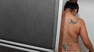 Spy on stepsister's big ass in shower?