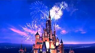 I love Elsa and Anna transanding in Frozen 3, so hot!