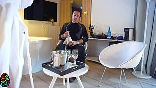 The actress meets a stranger in a luxury hotel.