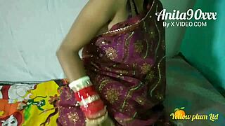 Man, Indian bhabi got wild with an old friend before hardcore banging!