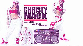 Christy Mack Goda Seksy Sama Tetek Besar Tato