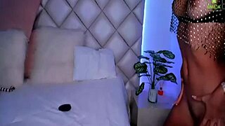 Perla's webcam show highlights her big latina ass and babe charm